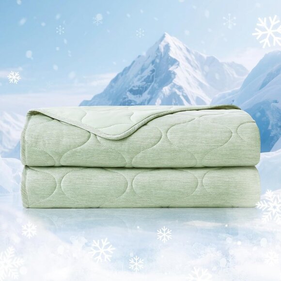 Cozy Bliss Cooling Throw Blanket for Hot Sleepers – Sage Green, 50” x 70” Q-Max - Picture 2 of 8